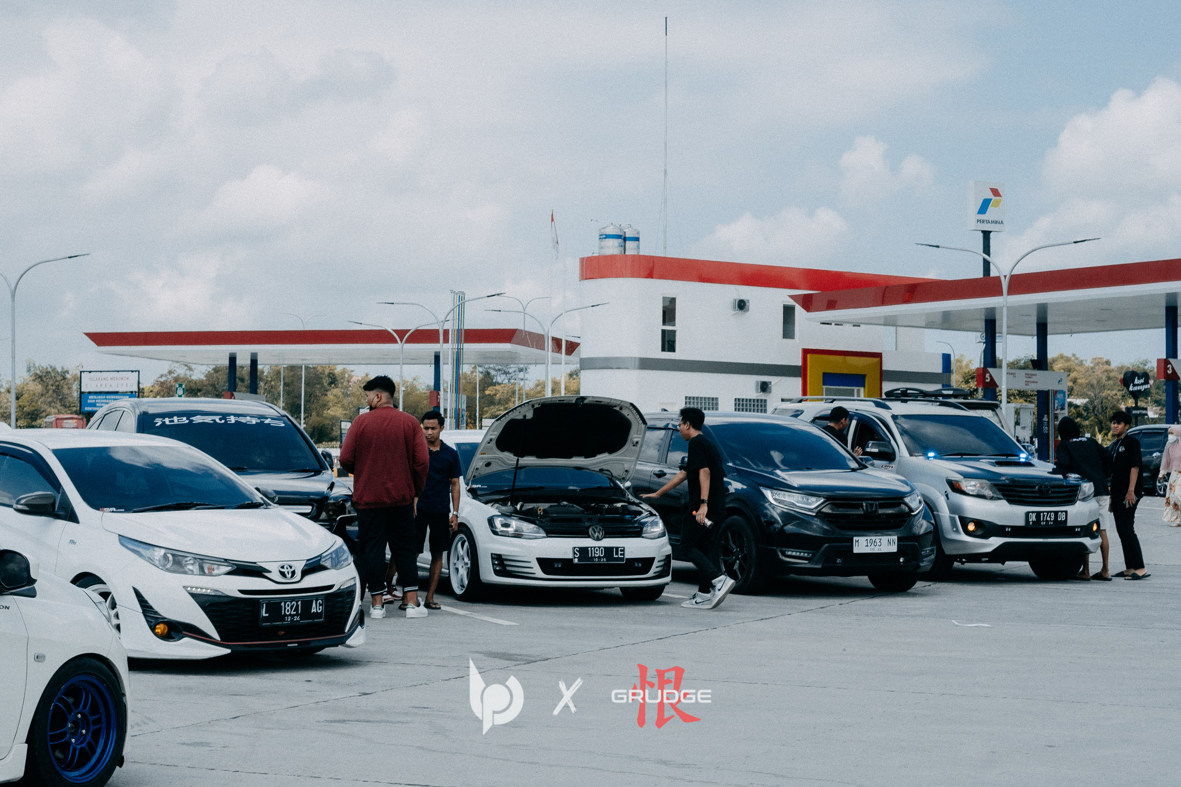 Foto dari AntarKita Photography yang berjudul 'brum'